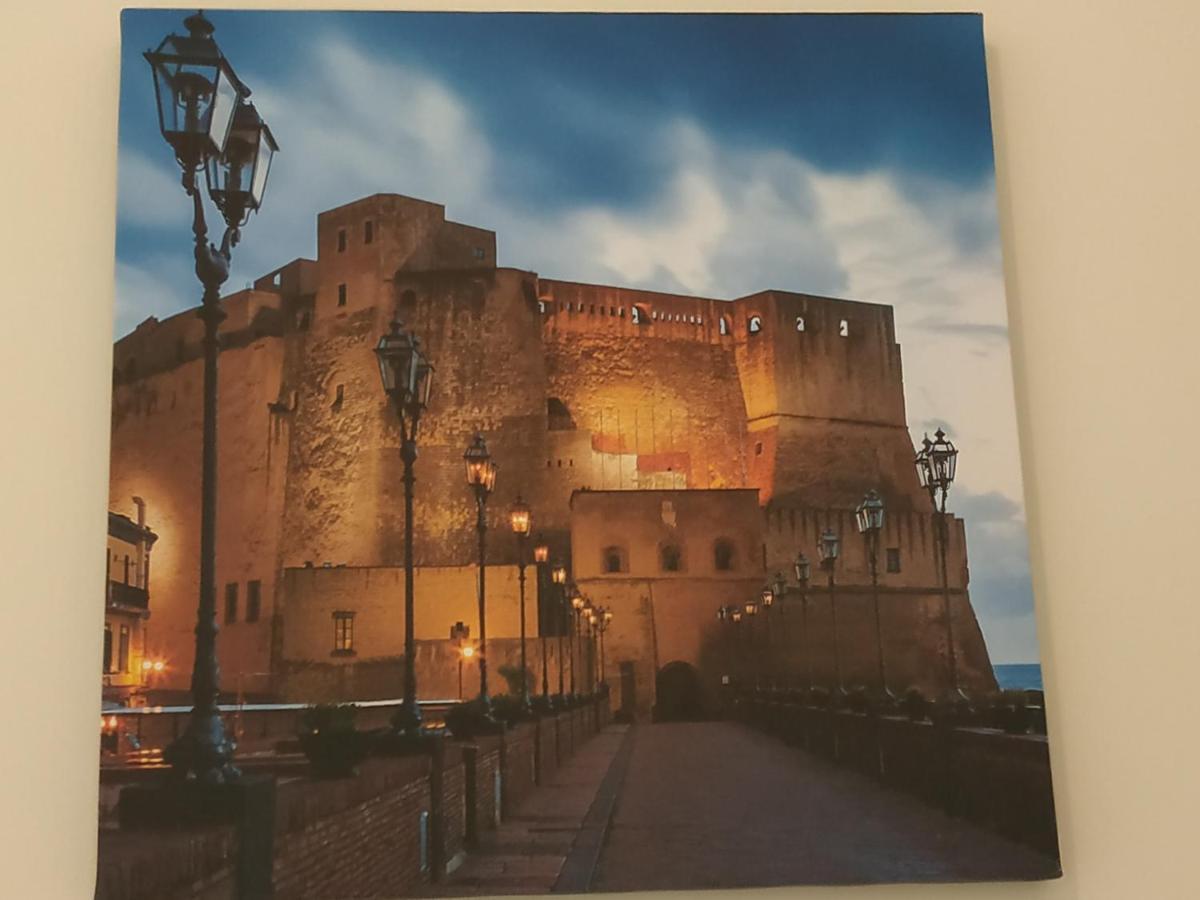 Una Terrazza Sulla Galleria Umberto Napoli